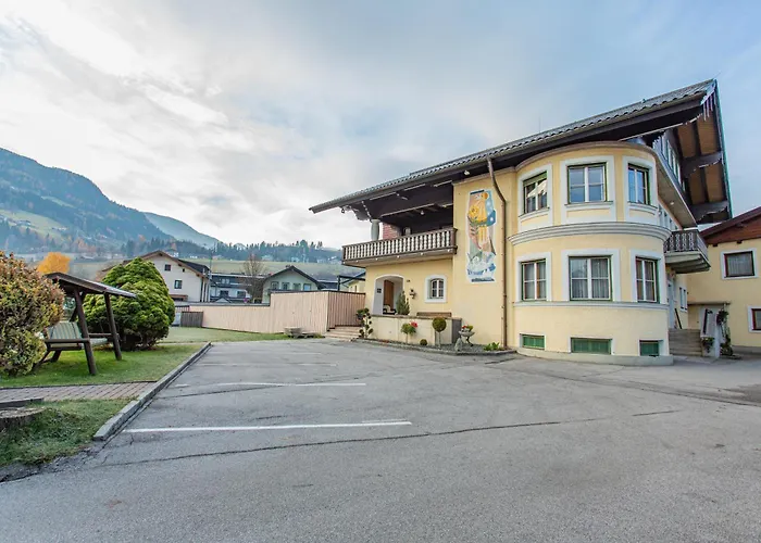 Life 4 By Alpenidyll Apartment